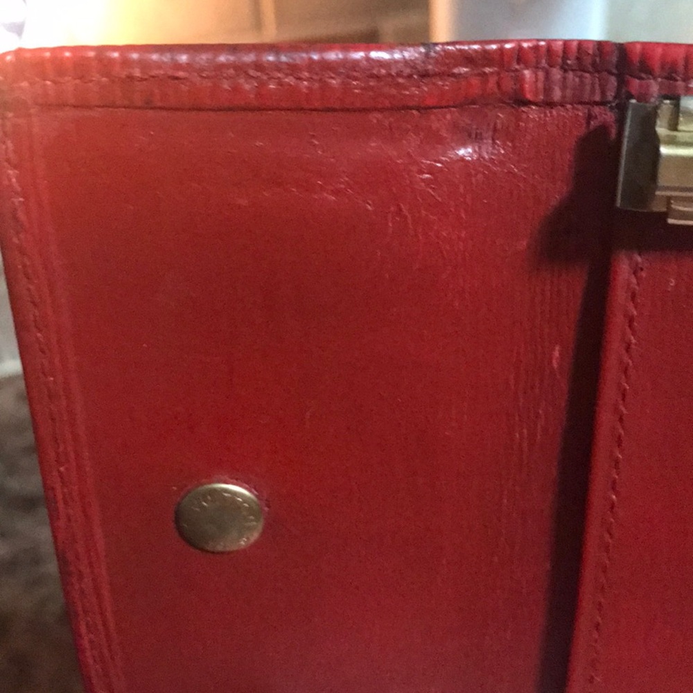 Red Epi LV Leather Key Holder - Picture 7 of 8